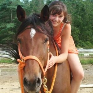 Meet your Posher, Kayla